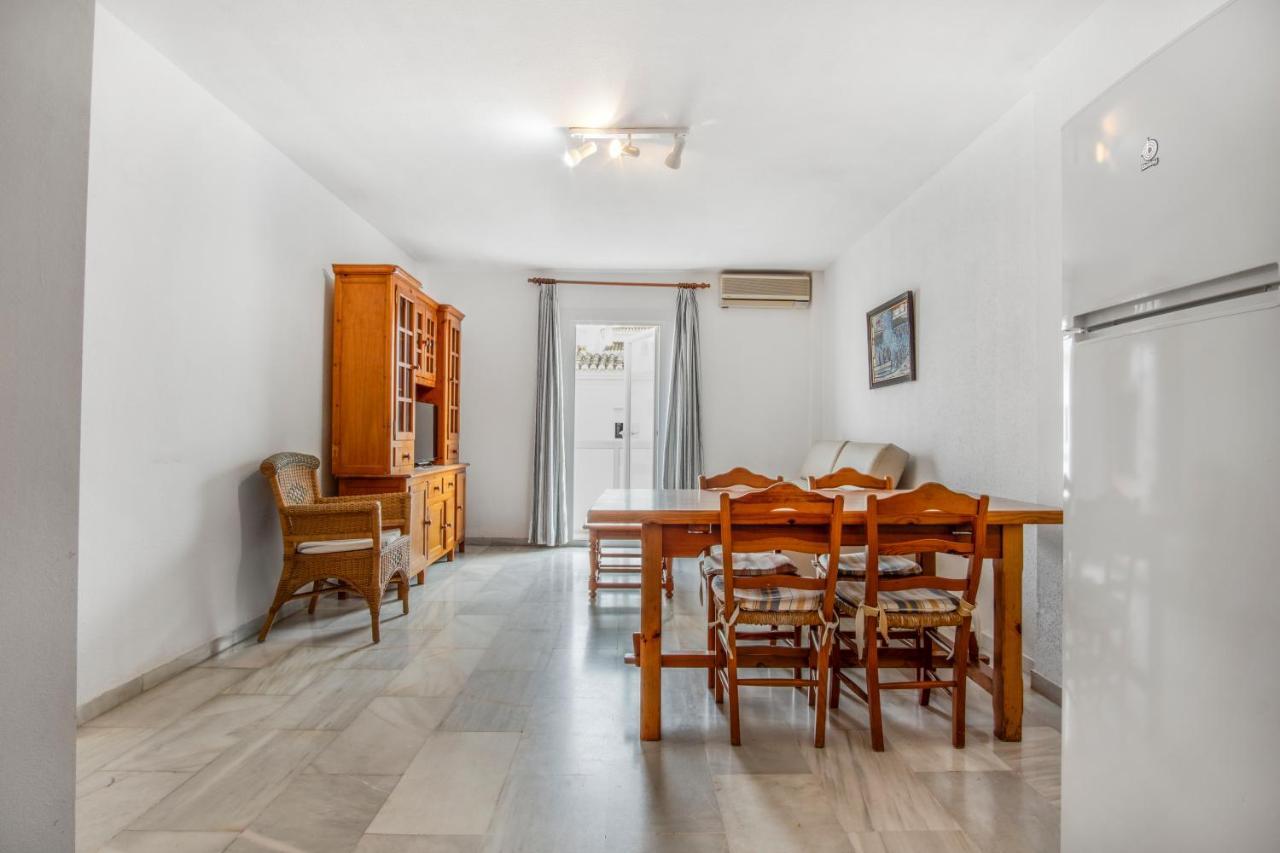 Duquesa Harbour Club Aparthotel Manilva Bagian luar foto