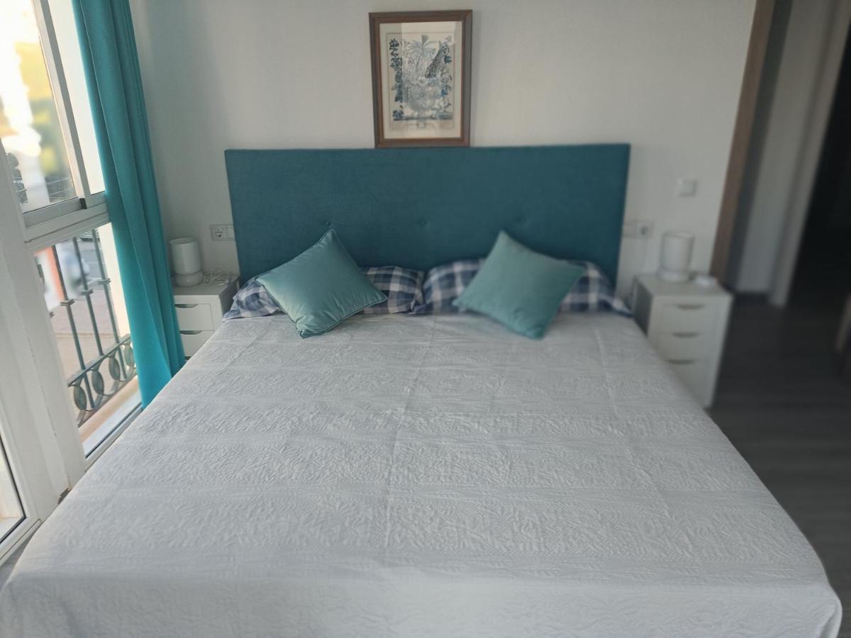 Duquesa Harbour Club Aparthotel Manilva Bagian luar foto